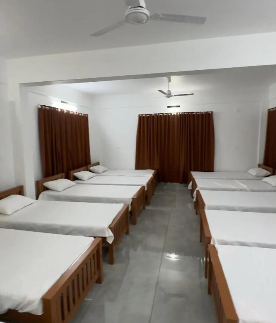 Jayalakshmi Residency Hotel Vaduvanchal 0*,  India